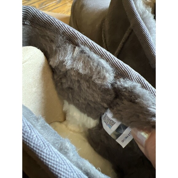 UGG CLASSIC ULTRA MINI NEW HEIGHTS Gray SUEDE WOMEN'S BOOTS US SIZE 10 NIB! - Picture 9 of 11